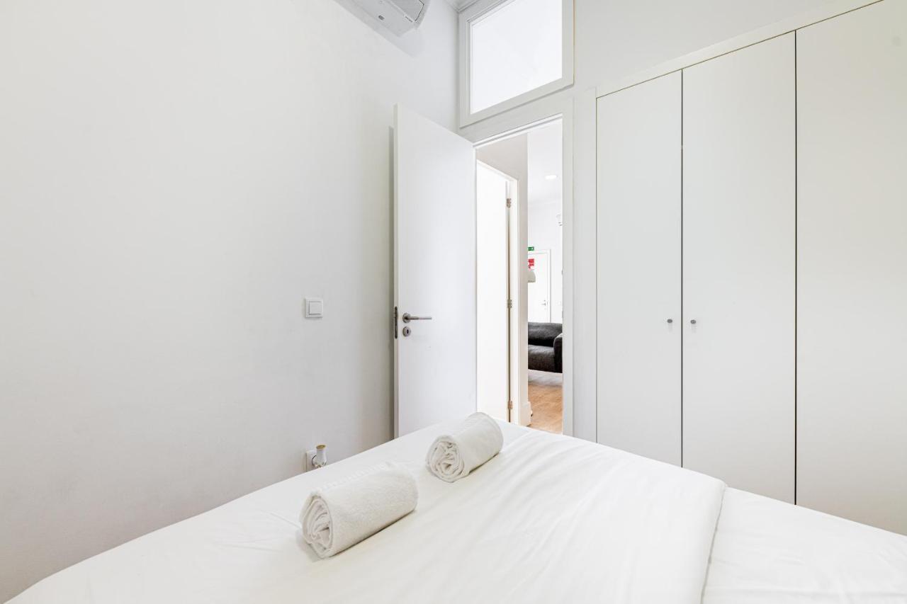 Vibrant Host Solutions - Heroismo'S Metro Porto Exteriér fotografie