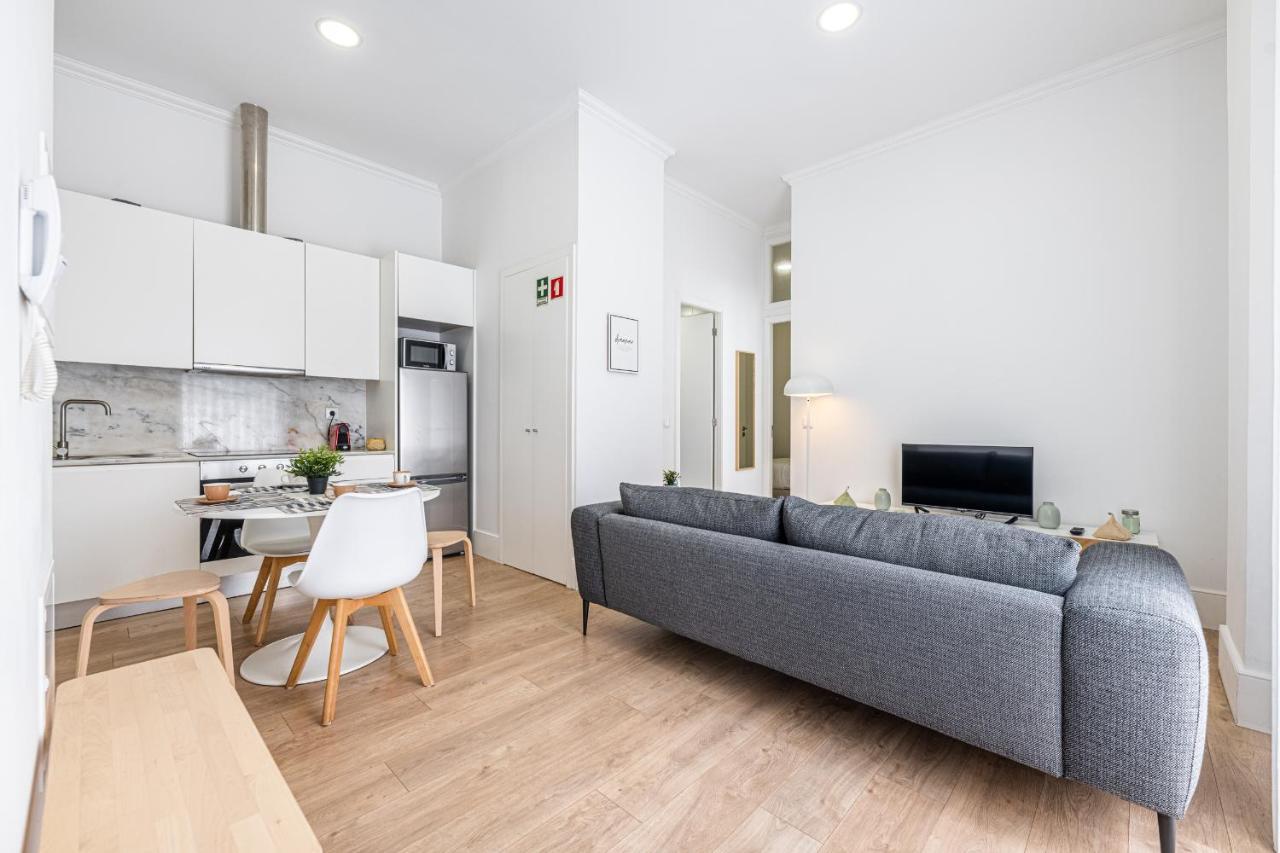 Vibrant Host Solutions - Heroismo'S Metro Porto Exteriér fotografie
